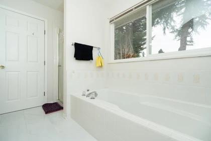 Office / Den Photo of 16089 80 Avenue, Surrey, BC