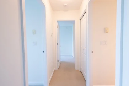 807 6611 Southoaks Crescent, Burnaby, BC, Burnaby — Apartment/Condo for sale