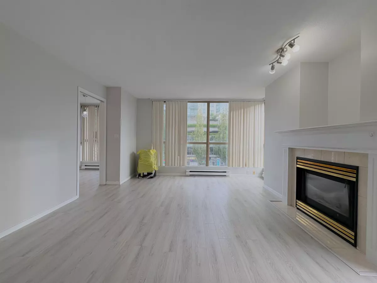 Family Room Photo of 104 7995 Westminster Highway, Richmond, BC