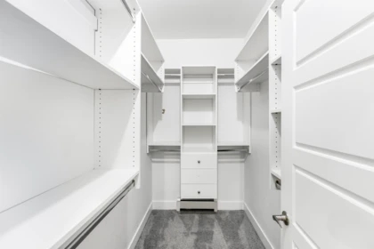 Mudroom Photo of 6015 138a Street, Surrey, BC