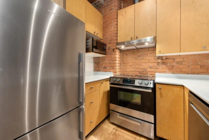 Basement Recreation Room Photo of 406 518 Beatty Street, Vancouver, BC