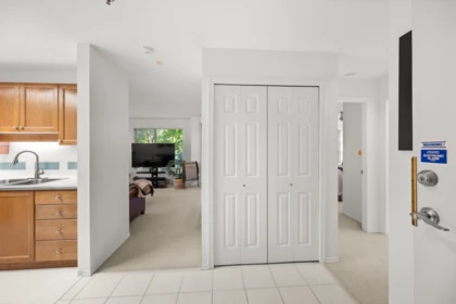 Entry Foyer Photo of 410 6737 Station Hill Court, Burnaby, BC