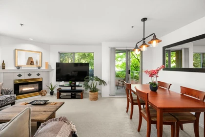 410 6737 Station Hill Court, Burnaby, BC, Burnaby — Apartment/Condo for sale