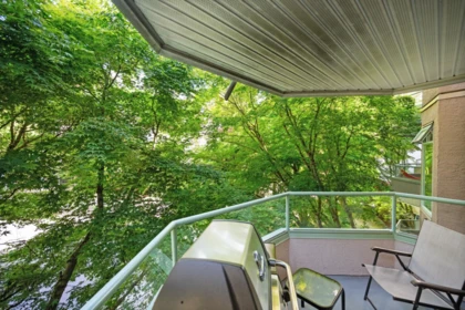 Office / Den Photo of 410 6737 Station Hill Court, Burnaby, BC