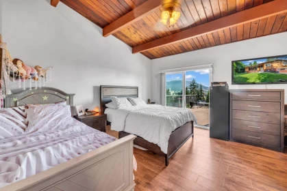 Breakfast Nook Photo of 3091 Lazy A Street, Coquitlam, BC
