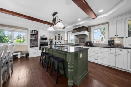 Breakfast Nook Photo of 1899 Peardonville Road, Abbotsford, BC