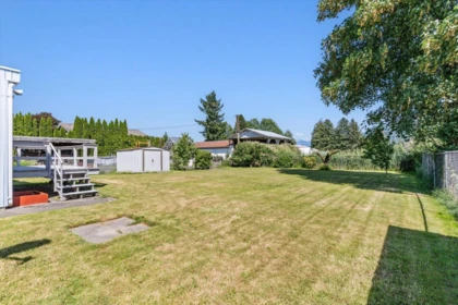 Garden / Landscaping Photo of 4350 Cypress Street, Yarrow, BC