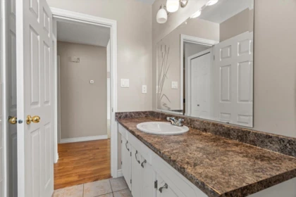Hallway Photo of 4350 Cypress Street, Yarrow, BC