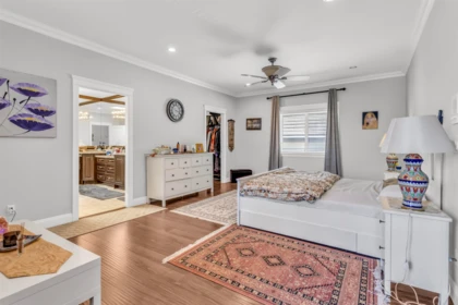 Basement Recreation Room Photo of 13884 89a Avenue, Surrey, BC
