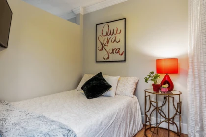 Bedroom 4 Photo of 203 17661 58a Avenue, Surrey, BC
