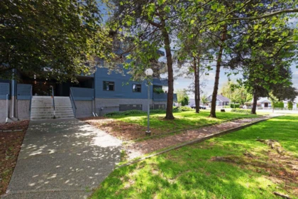 Outdoor Patio Photo of 203 17661 58a Avenue, Surrey, BC