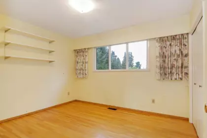 Laundry Room Photo of 11755 84 Avenue, Delta, BC