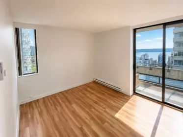 Walk-In Closet Photo of 1203 2077 Nelson Street, Vancouver, BC