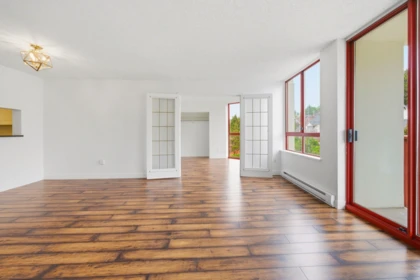 Pantry Photo of 904 220 Eleventh Street, New Westminster, BC