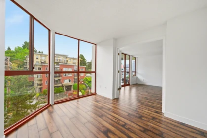 Primary Bedroom Photo of 904 220 Eleventh Street, New Westminster, BC