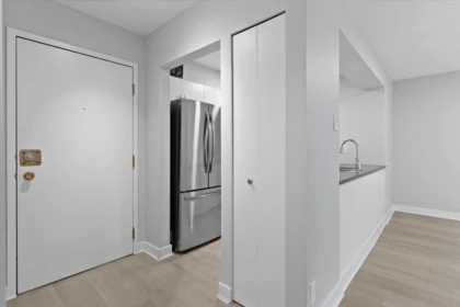 403 9521 Cardston Court, Burnaby, BC, Burnaby — Apartment/Condo for sale