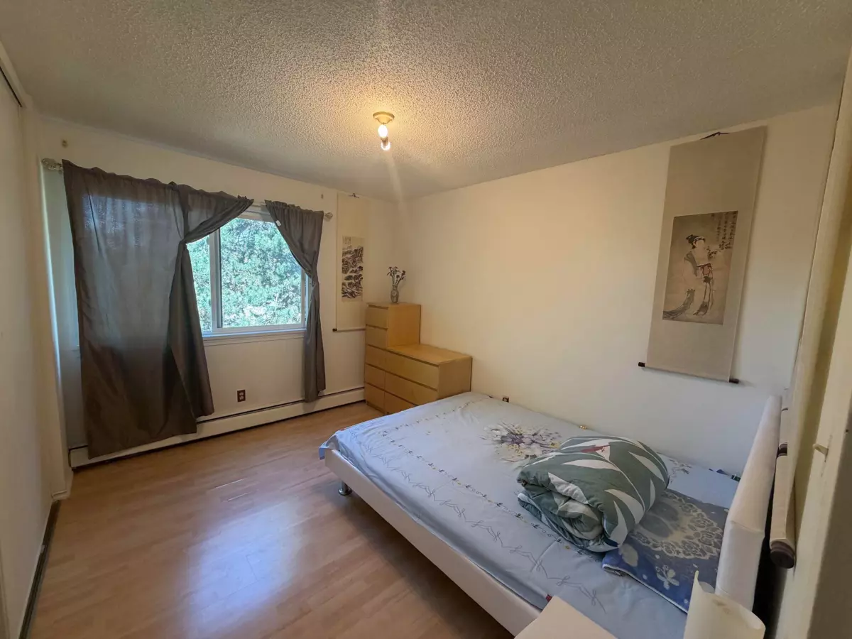 Dining Area Photo of 304 7180 Lindsay Road, Richmond, BC