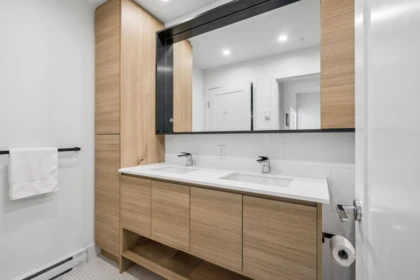 Guest Bathroom Photo of 626 3131 Murray Street, Port Moody, BC