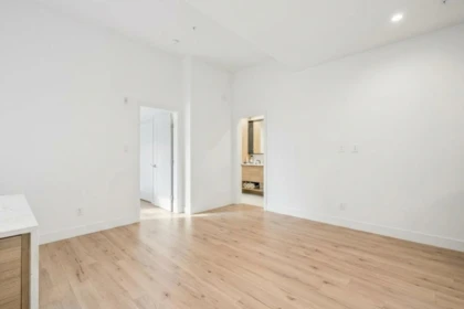 Pantry Photo of 626 3131 Murray Street, Port Moody, BC