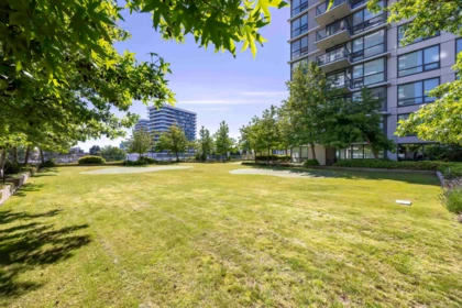 Community Amenities Photo (Clubhouse) of 806 7555 Alderbridge Way, Richmond, BC