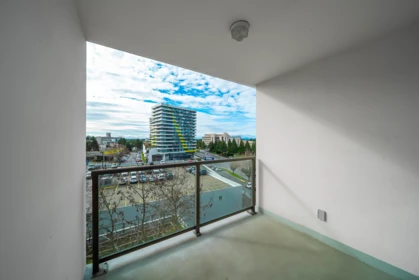 Swimming Pool Photo of 806 7555 Alderbridge Way, Richmond, BC