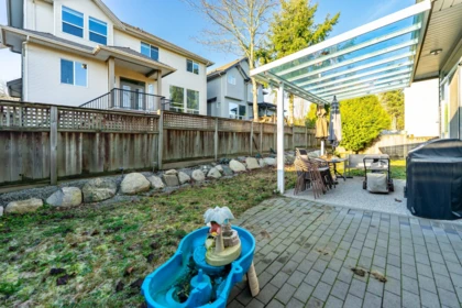 Garden / Landscaping Photo of 16919 79 AVENUE, Surrey BC V4N 6L4