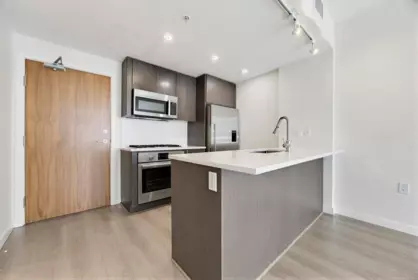 Basement Recreation Room Photo of 612 8628 Hazelbridge Way, Richmond, BC