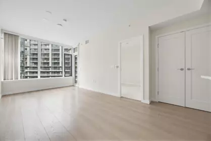 Hallway Photo of 612 8628 Hazelbridge Way, Richmond, BC