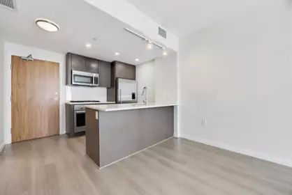 Mudroom Photo of 612 8628 Hazelbridge Way, Richmond, BC