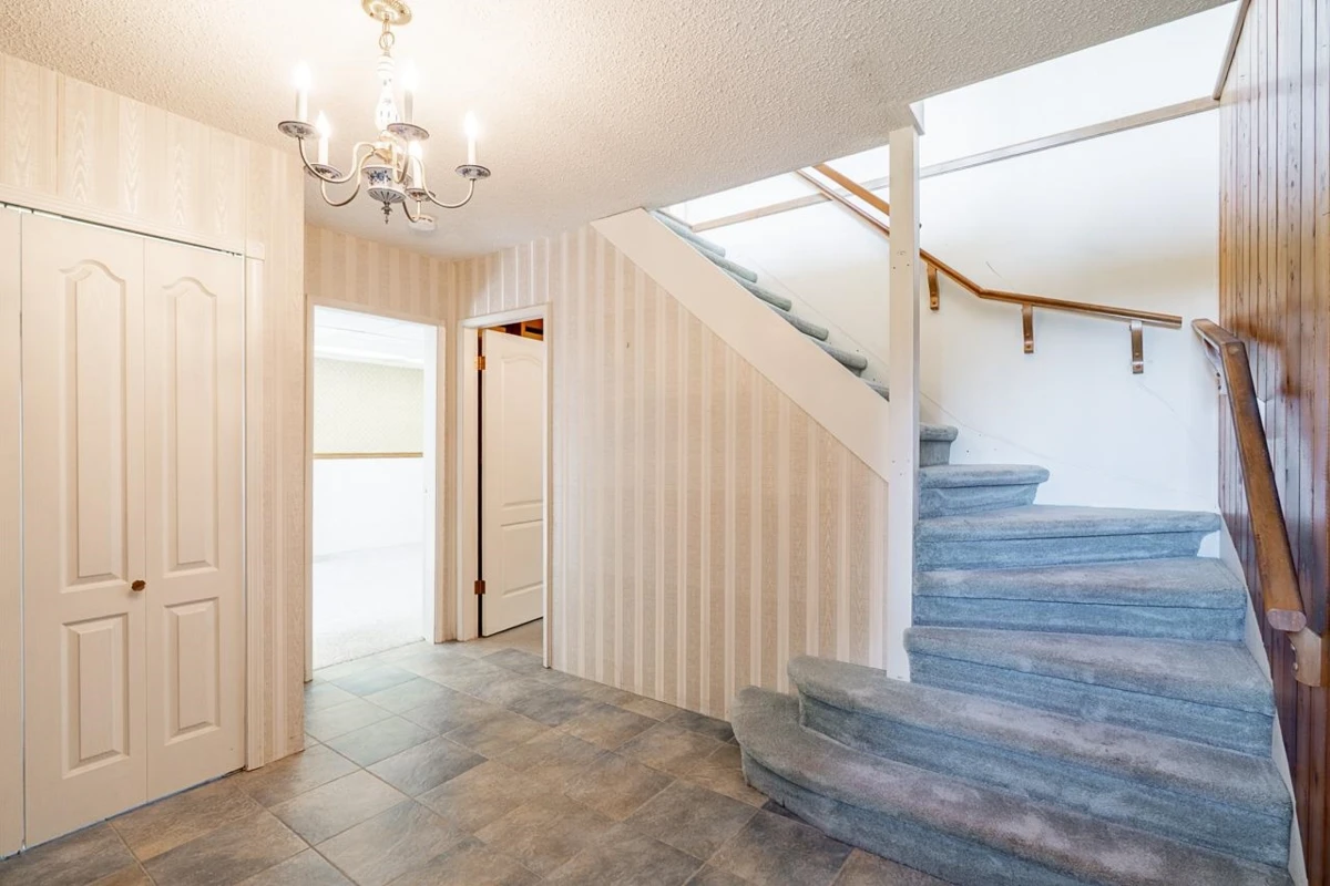 Family Room Photo of 5462 Bakerview Drive, Surrey, BC
