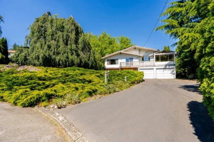 5462 Bakerview Drive, Surrey, BC, Surrey — Single Family Residence for sale