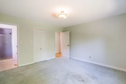 Laundry Room Photo of 5462 Bakerview Drive, Surrey, BC
