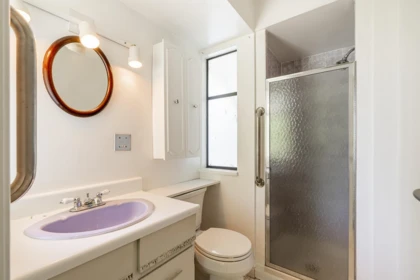 Mudroom Photo of 5462 Bakerview Drive, Surrey, BC