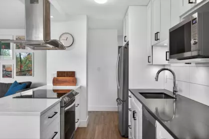 804 2041 Bellwood Avenue, Burnaby, BC, Burnaby — Apartment/Condo for sale