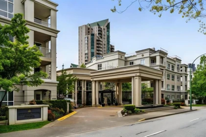 130 3098 Guildford Way, Coquitlam, BC, Coquitlam — Apartment/Condo for sale