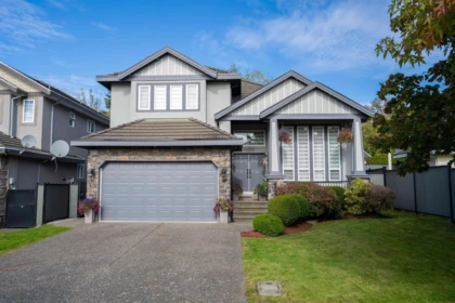 14135 90a Avenue, Surrey, BC, Surrey — Single Family Residence for sale