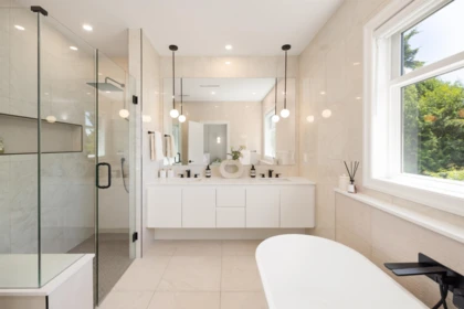 Hallway Photo of 14982 21 Avenue, Surrey, BC
