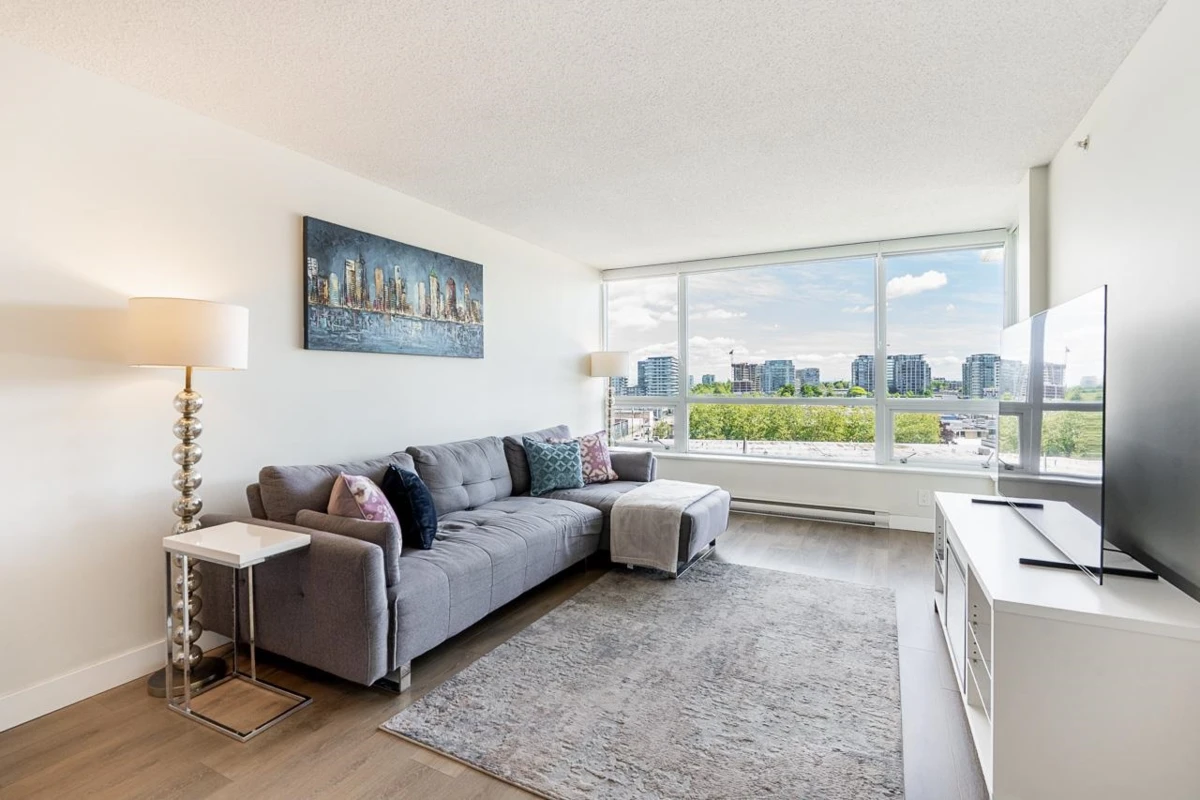 Dining Area Photo of 902 7575 Alderbridge Way, Richmond, BC