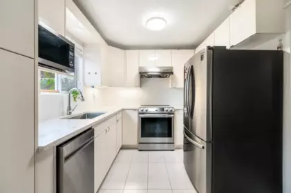 Kitchen Photo of 8 8691 Cook Road, Richmond, BC