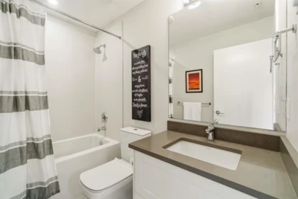 5 5142 Canada Way, Burnaby, BC, Burnaby — Townhouse for sale