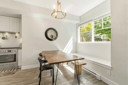 Hallway Photo of 5 5142 Canada Way, Burnaby, BC