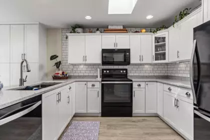Pantry Photo of 34251 King Road, Abbotsford, BC
