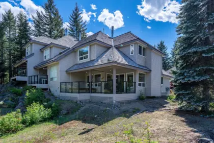 Backyard Photo of 4 2100 Eva Lake Road, Whistler, BC