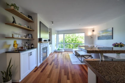 Guest Bathroom Photo of 220 676 W 6th Avenue, Vancouver, BC