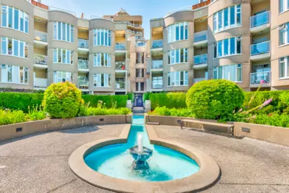 Garden / Landscaping Photo of 310 1236 W 8th Avenue, Vancouver, BC