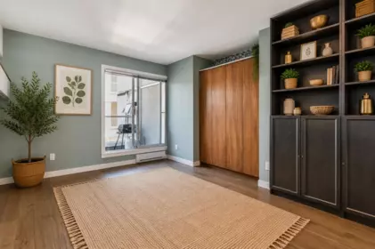 Mudroom Photo of 310 1236 W 8th Avenue, Vancouver, BC