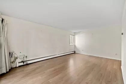 108 1420 E 8th Avenue, Vancouver, BC, Vancouver — Apartment/Condo for sale