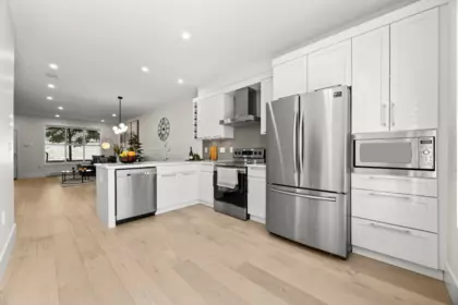 Kitchen Photo of 41 13260 236 Street, Maple Ridge, BC