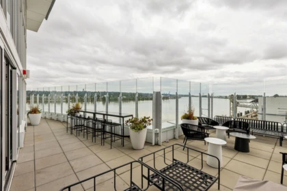 Garden / Landscaping Photo of 4504 680 Quayside Drive, New Westminster, BC
