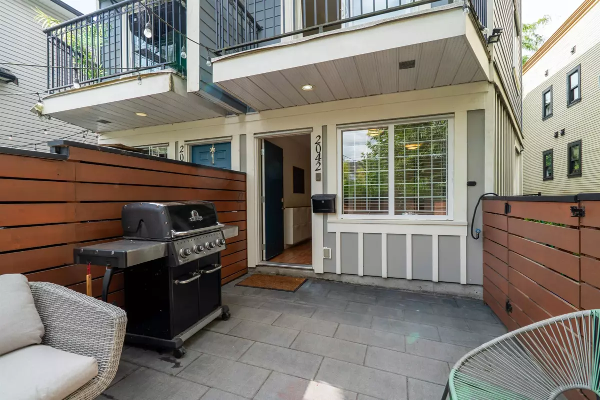 Dining Area Photo of 2042 Triumph Street, Vancouver, BC